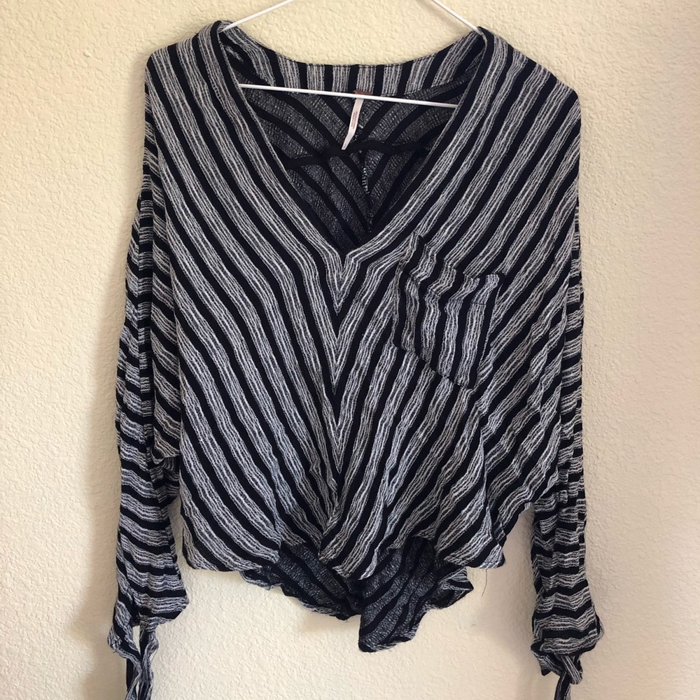 FREE PEOPLE LONG SLEEVE